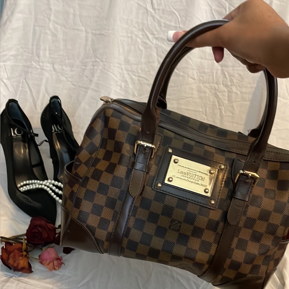 🐻🤎Louis Vuitton Brown Purse🤎🐻